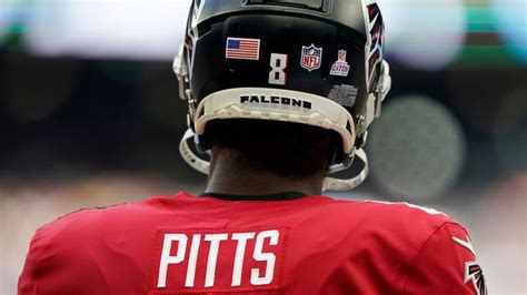 Kyle Pitts praised by Matt Ryan, Arthur Smith after starring in Atlanta ...