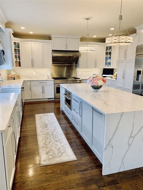 Modern White Kitchen with Quartz Countertops