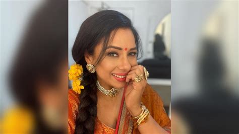 शूटिंग के बाद 'अनुपमां' फेम रुपाली गांगुली कुछ इस तरह करती हैं आराम ...