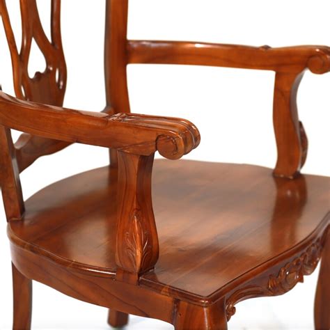 Royal Chair - BuildHUB