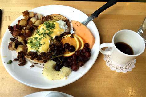Yolk, Chicago - Get Yolk Restaurant Reviews on Times of India Travel