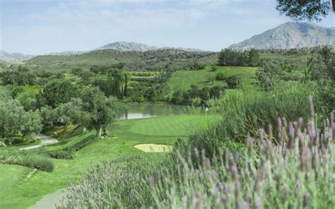 https://www.golfantequera.com/wp-content/uploads/2017/06/campo-golf-malaga-antequera-02-1080x675.jpg