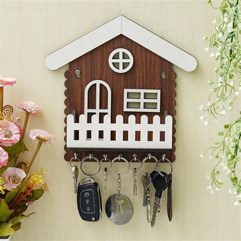 Webelkart Antique Hut Shape Wooden House Keys Hanger with Mobile Stand ...