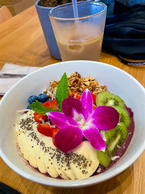 Hala Coffee & Kitchen