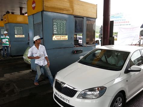 Project No.6: Distribution of Pamphlets at Pune-Mumbai Expressway with ...