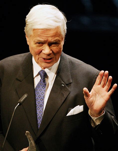 German baritone opera singer Fischer-Dieskau dead | Lifestyle.INQ