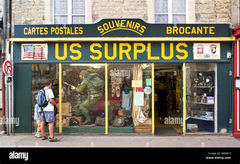Surplus Store 的图像结果