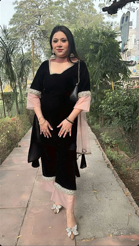 Freshta Black velvet Suit – Nancy Khatri