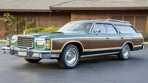Make people green with envy over this low-mileage 1978 Ford Country Squire - Motoring Research