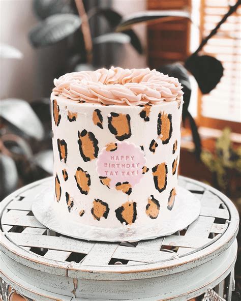 Image result for Cheetah Cake Tutorial