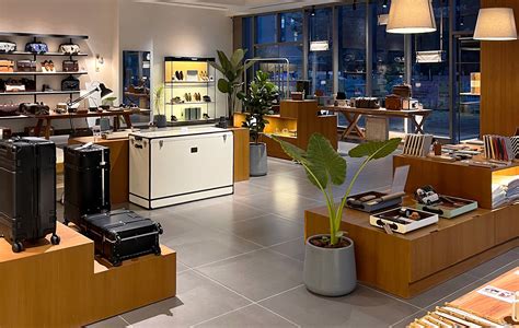 Store | Come and Experience our flagship Stores – Nappa Dori