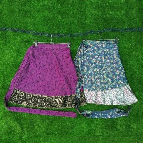 Manufacturer of Wholesaler of Sari Wrap Skirt & Reversible Sari Silk ...