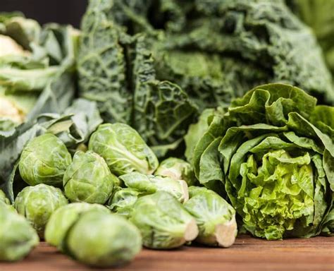 Consume These Food Items To Reduce Hot Flashes | Herzindagi