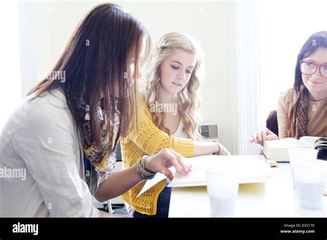 Learning Students 的图像结果