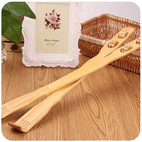 SwuD Wooden Long Back Itching Stick with 2 Ball Massager 2 pc | Itching ...