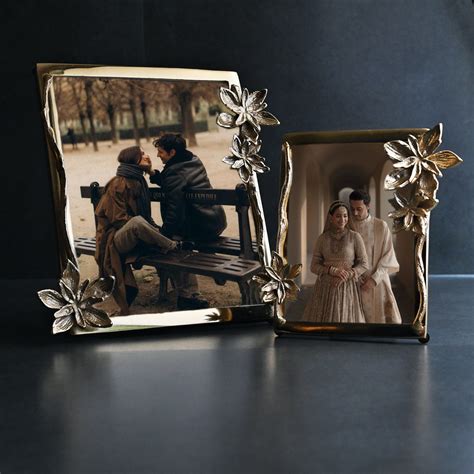Photo Frames, collage frames, wood frames | Mora Taara