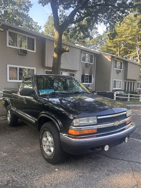 1999 Chevrolet S-10 for Sale in Waterbury, CT - OfferUp