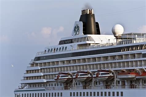 Six Flags' Shock Wave: Experience The Most Extreme G-Forces Of Any US ...