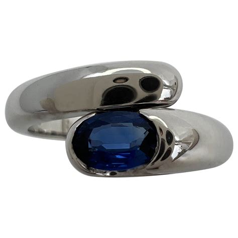 Bvlgari Bulgari Astraea Blue Sapphire Oval Cut 18 Karat Yellow Gold Ring at 1stDibs