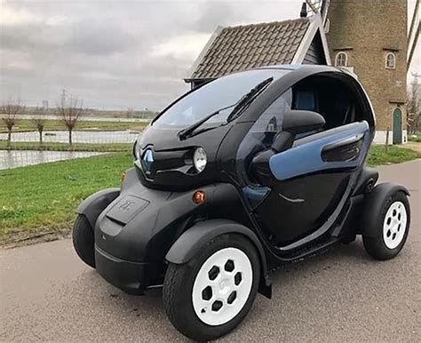 electric small cars australia review