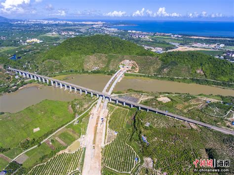 海南山海高速路基工程已完成98.2% 预计2020年底全线建成通车(10)