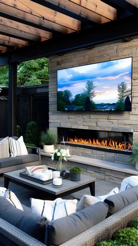 10+ Inspiring Outdoor TV Ideas That Will Blow Your Mind ...