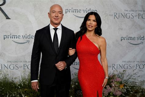 Le milliardaire Jeff Bezos et Lauren Sanchez font des dons de charité ...