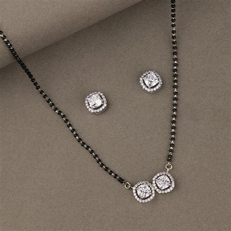 SILVER STONE MANGALSUTRA – Aira by Navrathan