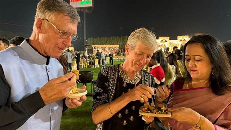 Impressions Of Foreigners About Indore City: 'Food Awesome, Traffic ...