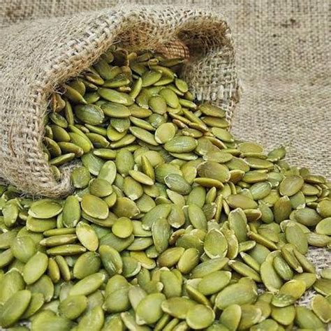Jual Roasted Pumpkin Seed 1kg/ bij i labu panggang 1kg /camilan/ pepita ...