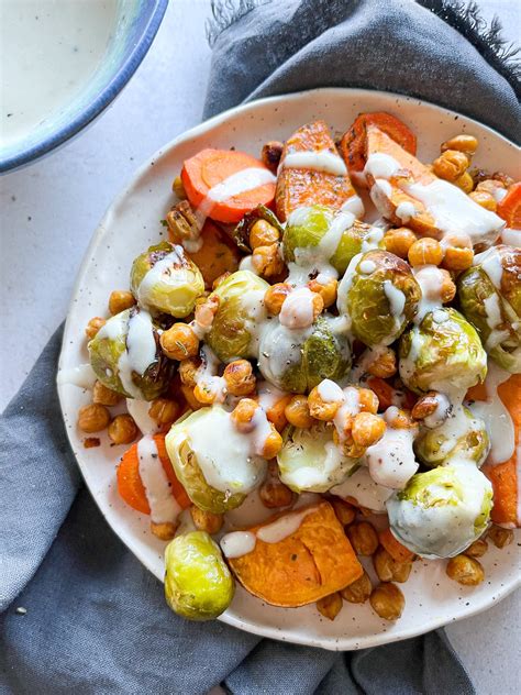 Maple Tahini Roasted Chickpeas and Veggie Sheet Pan - The Dietitian Feed