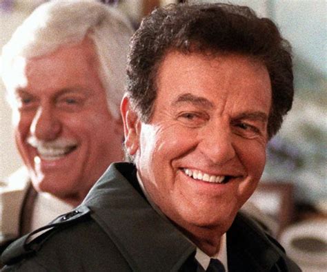 TV's 'Mannix,' Mike Connors Was Active Republican Campaigner | Newsmax.com