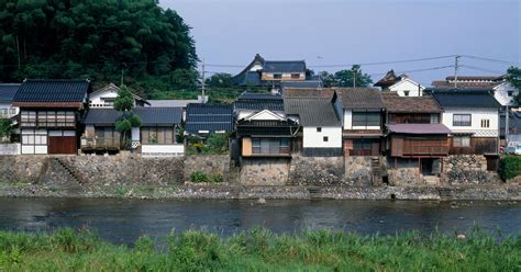 Maniwa Travel Guide | Maniwa Tourism - KAYAK