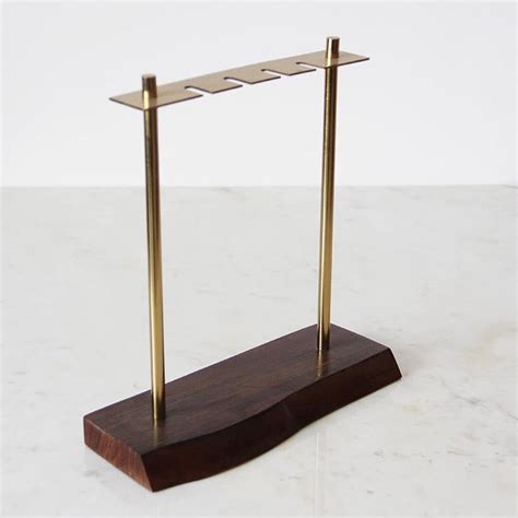 Uneven Base Barware – Objectry