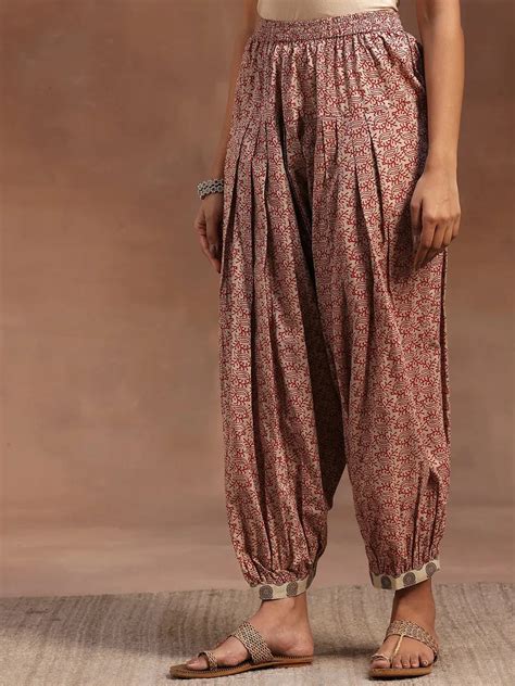 Buy Beige Printed Cotton Straight Suit With Dupatta Online at Rs.1294 ...