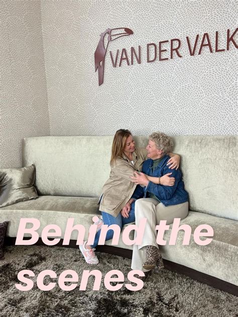Van der Valk’s next top model? Behind the scenes bij de moederdag fotoshoot 📸 Volg onze socials ...