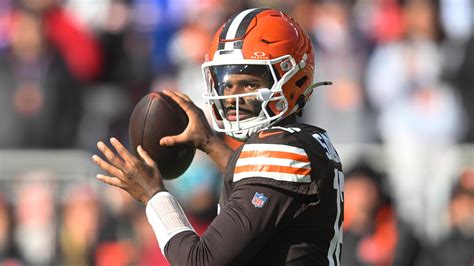 Shedeur Sanders Injured vs. Bills, Latest Updates on Browns QB's Status
