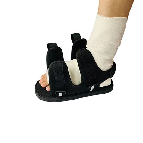 Broken Ankle Cast Or Boot