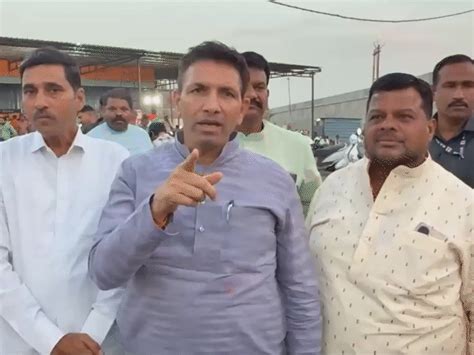 Illegal ahatas take over Indore streets despite statewide ban: Bus ...