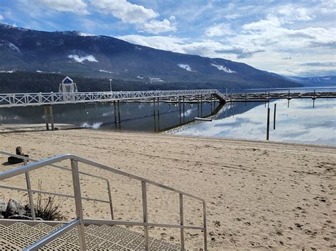 MABEL LAKE RESORT & MARINA (Kingfisher) - Campground Reviews & Photos ...