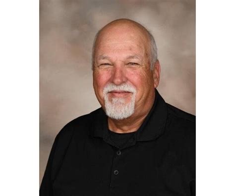 Michael Lawrence Obituary (2023) - Kankakee, IL - Daily Journal