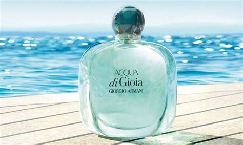 Лучшие акватические ароматы - читайте в блоге Aroma-Butik.ru