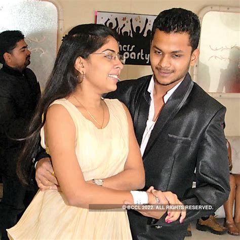 KDK College's freshers’ party- The Etimes Photogallery Page 7