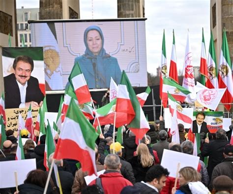 Casaca: Iranian Expats to Hold Rally for European Solidarity | Newsmax.com