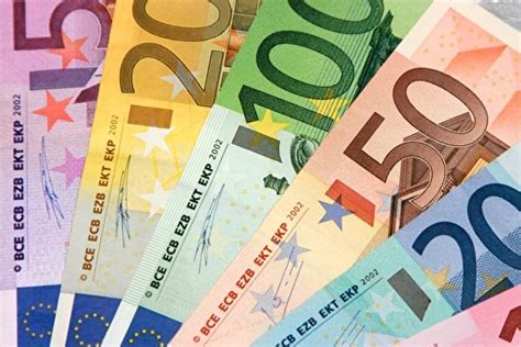 欧元兑人民币汇率｜2018年欧元兑人民币最新走势解析