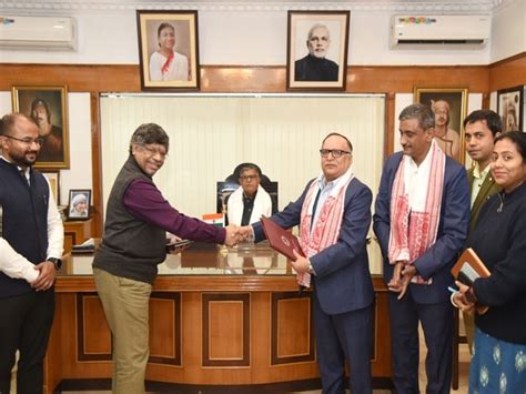 Assam Raj Bhavan inks MoU with IIT Guwahati for enhancing public ...
