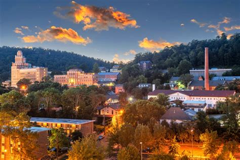 Best Times to Visit Hot Springs, AR | U.S. News Travel