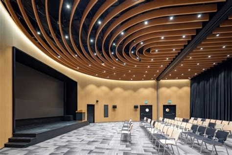 Conference Area 的图像结果