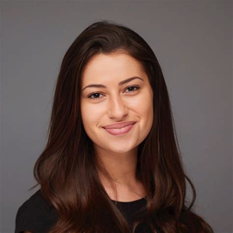 Riya - Python teacher - ₹2553/h