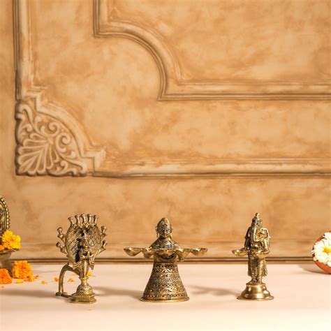 Brass Pooja Aarti Diya – Vedansh Craft